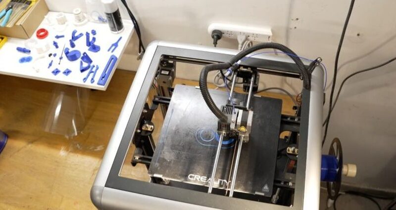 Hospital Asturias: con una impresora 3D fabrican piezas para equipamiento y aparatología