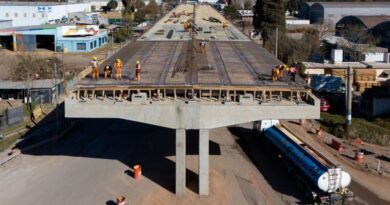 Retoman los operativos nocturnos en la obra del altonivel Vélez Sarsfield Retoman los operativos nocturnos en la obra del altonivel Vélez Sarsfield