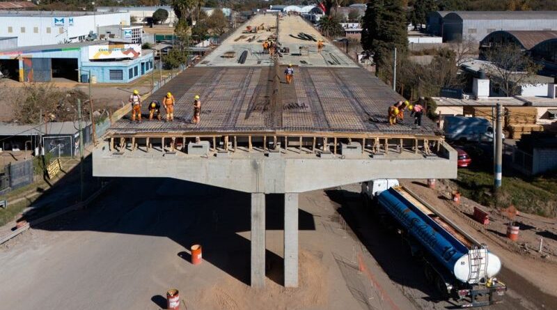 Retoman los operativos nocturnos en la obra del altonivel Vélez Sarsfield