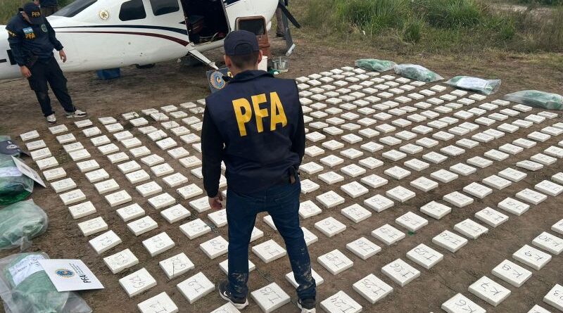 Golpe al narcotráfico en Santa Fe: secuestran más de 400 kilos de cocaína