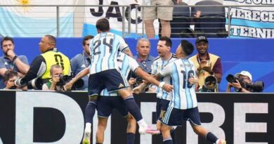 Con doblete y récord de Messi, Argentina le ganó a Austria y clasificó a 16avos Con doblete y récord de Messi, Argentina le ganó a Austria y clasificó a 16avos