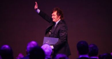 Milei condiciona su reelección a resultados y ratifica que no flexibilizará el rumbo económico