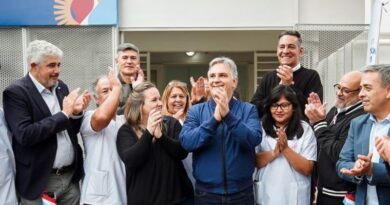 Villa Angelelli: Llaryora inaugura la ampliación del CAPS con una inversión de $86 millones