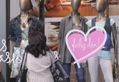 Día de la Madre: proyectan un gasto promedio de $55.800 por regalo en un contexto de consumo cauto